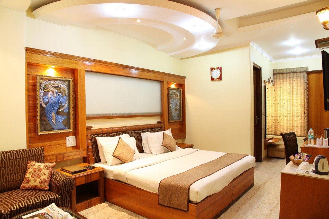 Hotel Tjs Grand Delhi  Eksteriør bilde